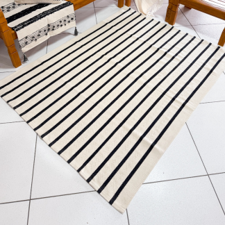 Tapete Itatiaia  - Sala Quarto Listrado Algodão Preto com Cru | Artesanal 1,95x2,5m