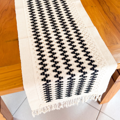 Caminho de Mesa Algodão com Aplique em Crochê 40x2m - Image 3